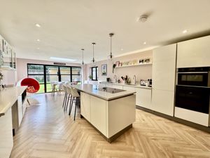 Photo 14- click for photo gallery